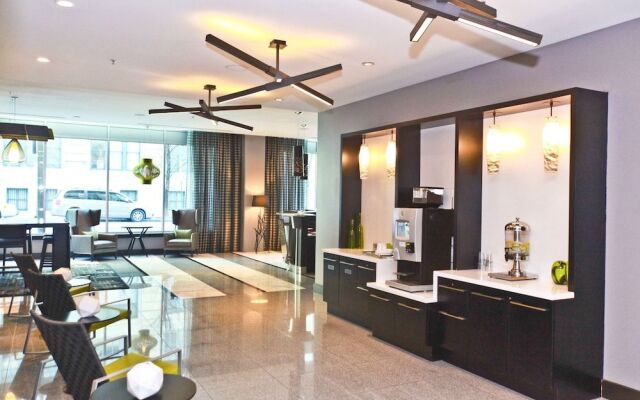 Heaven on Midtown Fully Furnished Apts