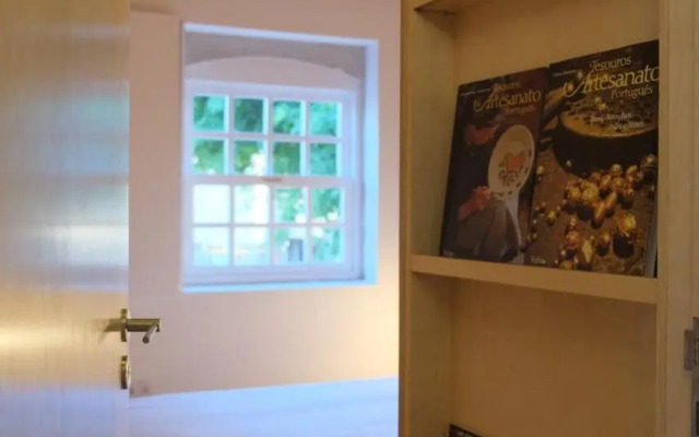 Porto Serralves Designing Apartment