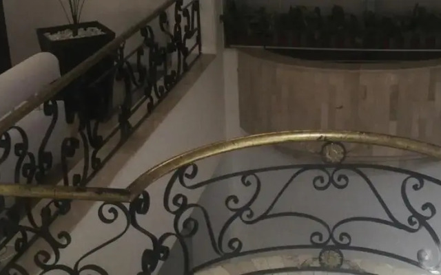 Hotel Los Robles Cali