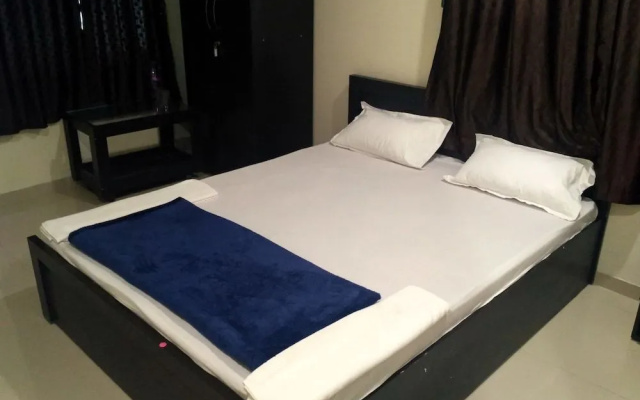 Hotel Honey Lodging
