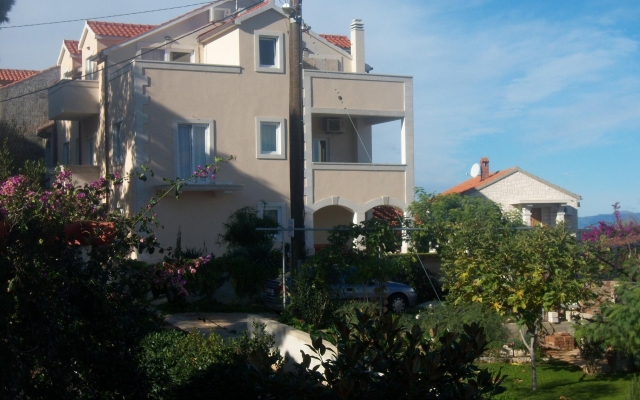 Apartment Annie - sea view : A2 Postira, Island Brac