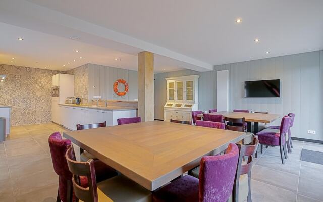 Attractive Holiday Home in Callantsoog With Fenced Garden