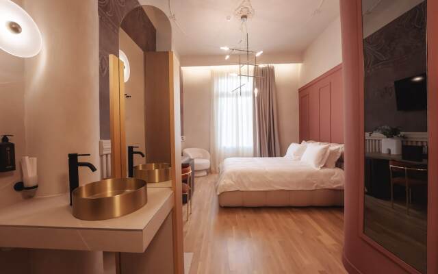 Zenith Premium Suites