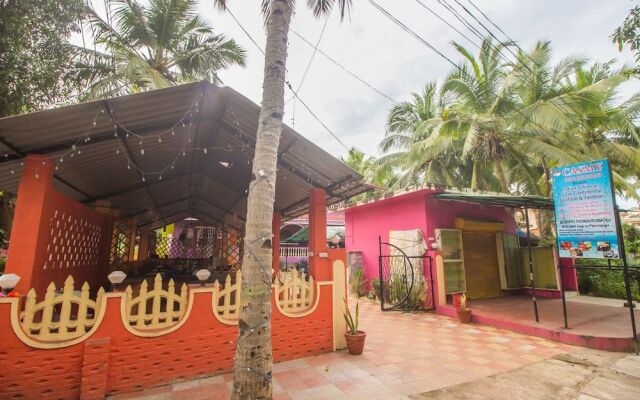 OYO 22067 Home Cozy 1BHK Near Carmona Beach