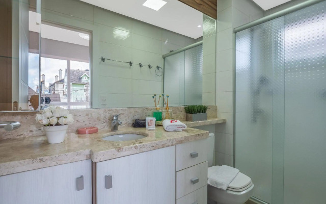 Fascino 302 - Apartamento 600 metros Rua Coberta de Gramado