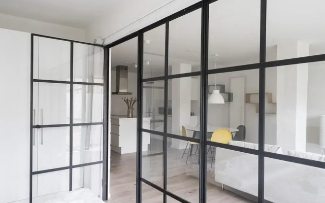Fantastic 1-bed Apartment w Private Terrace