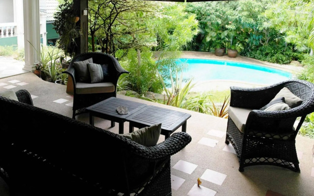 NB Villa Oasis