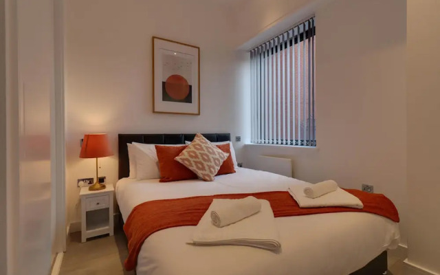 Stunning 1-bed Apartment in the Heart of Slough