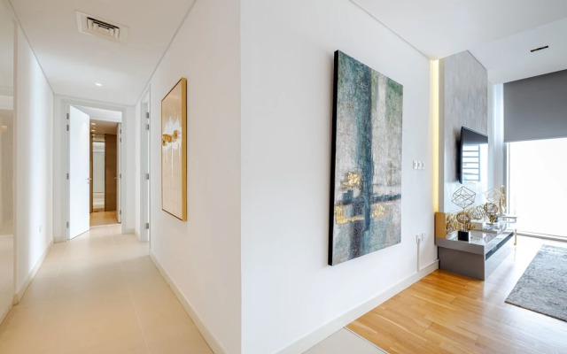 DHH Bluewater Island Building 2 Sea View