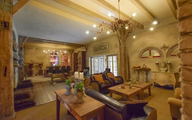 Posh Holiday Home in Alphen with Hot Tub