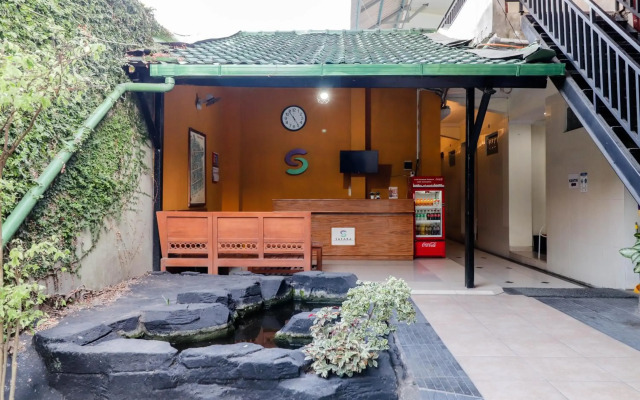 Hotel Safara