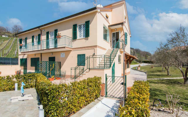 Beautiful holiday home in Montedinove with shared pool