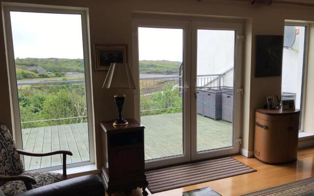 Cottage 360 - Clifden
