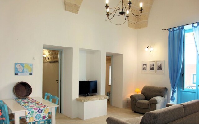 The Courtyard - Elsa