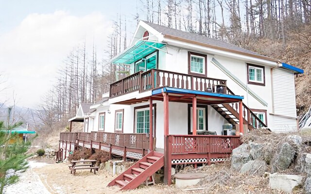 Yangpyeong Romance Pension