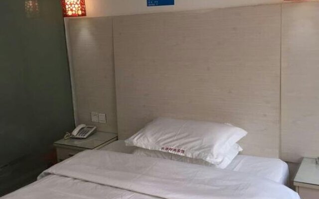 Le Du Hotel