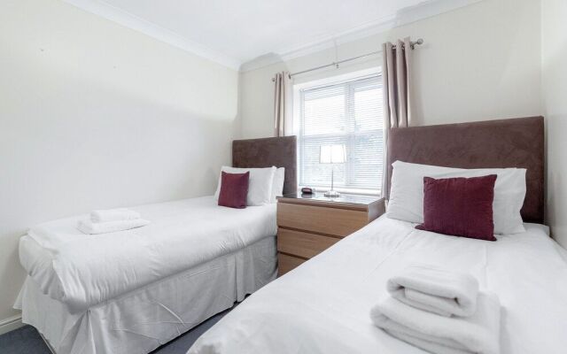 Roomspace Apartments -Sabin Gates