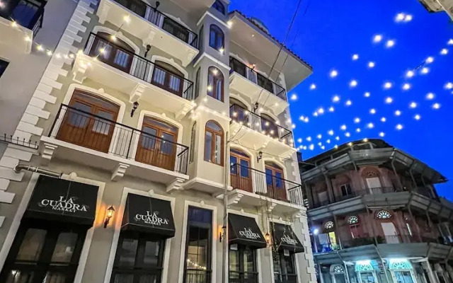 The Acapella Condo by Acomodo