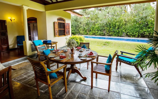 The Chalet - Whole Villa 2 Bedroom (Sleeps 4)