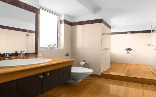 Sarovar Portico Surajkund Faridabad