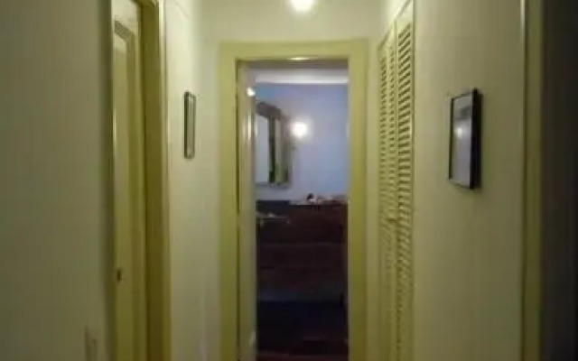 Apartamentos Copacabana ampla vista mar