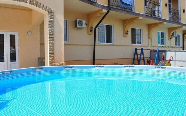 Viktoriya Guest House
