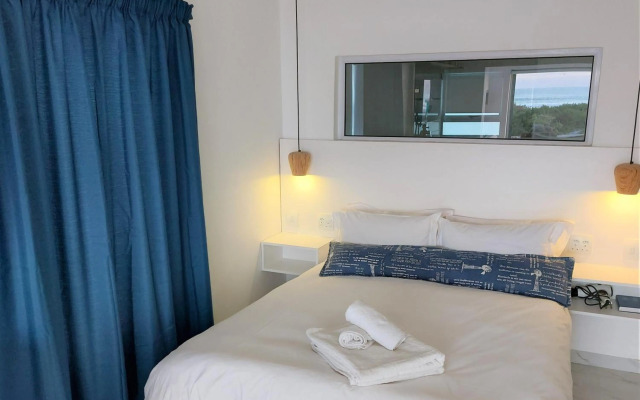 Penthouse - Soli Deo Gloria - Pearl Studio Apartments