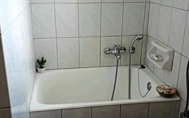 Aristotelis Apartments