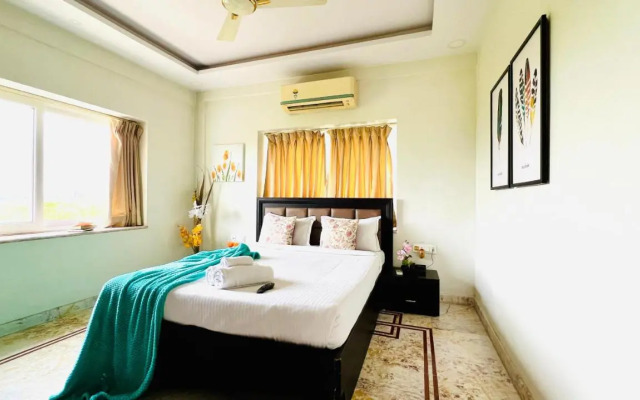 OYO 28208 99 Kombo Inn