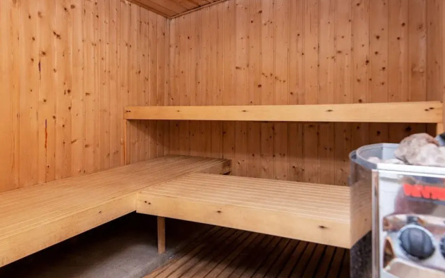 8 Person Holiday Home in Ebeltoft-by Traum