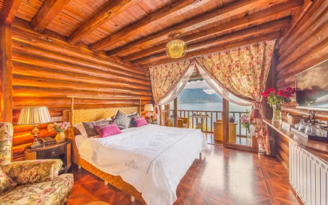 Lugu Lake In Love Inn Hostel
