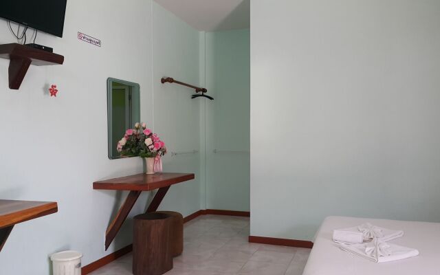 Garden House Resort