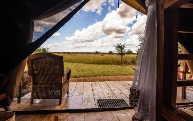 Zebra-Kemang'ore Bush Tented Lodge