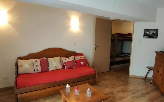 Appartement Cauterets, 1 pièce, 6 personnes - FR-1-234-182