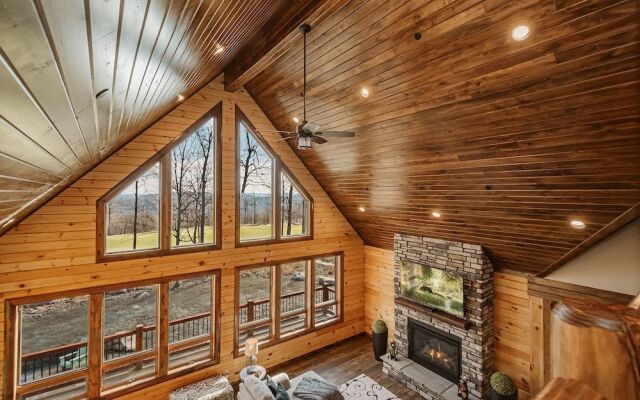 Water & Mountain Retreat