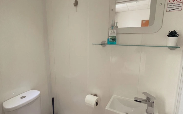 Contractor Accommodation - Cacco