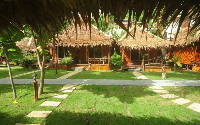 Phi Phi Nice Beach Resort