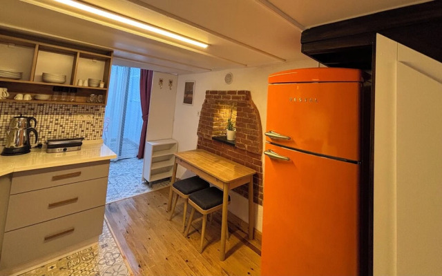 Idor Guest House