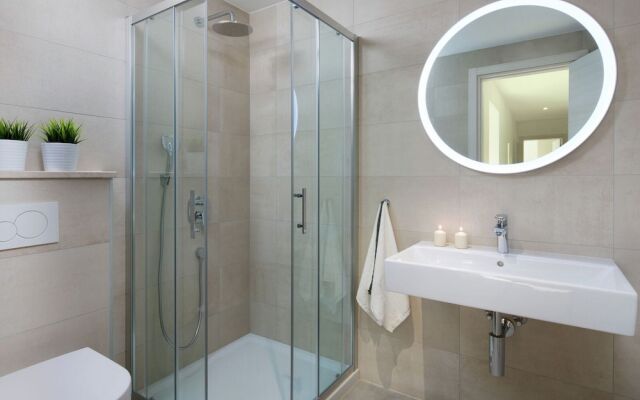 Apartment in Faana With Sea Beach