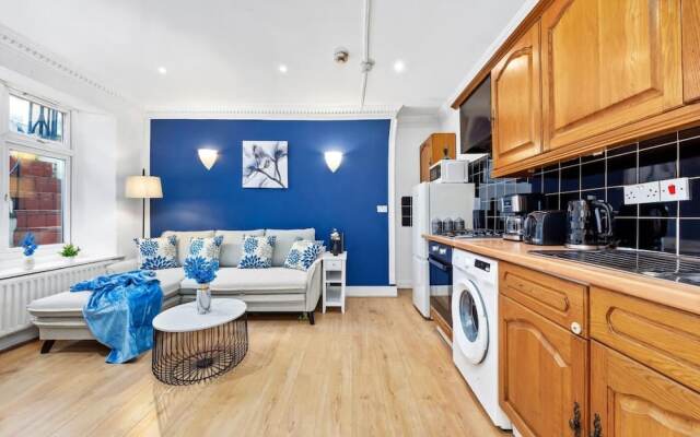 Remarkable 2-bed Apartment in Central London