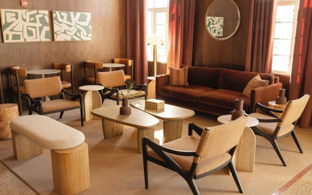 FOUND Hotel Miami Beach