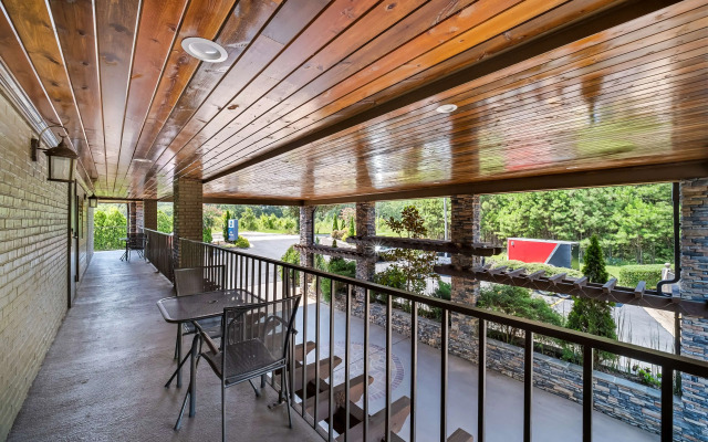 Best Western Braselton Inn