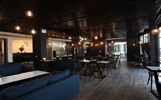 Ping Hanoi Hotel