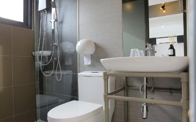 The River House Chiangkhan Hotel