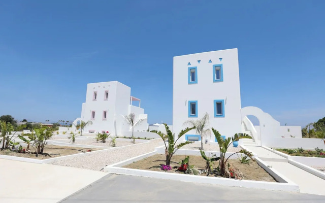 Xenos Villa 5 With a Private Pool Near the sea