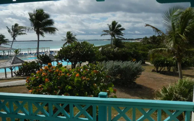 Studio 03 vue mer Orient Bay