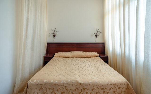 Шаляпинъ (Кисловодск)