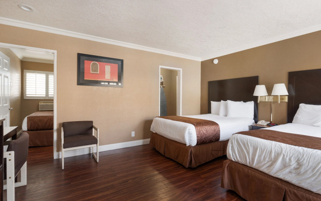 Americas Best Value Inn & Suites Anaheim Convention Center