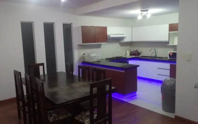 Flores Apartment - Torre Esteban 488