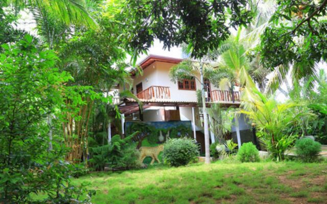 Yala River Face Inn